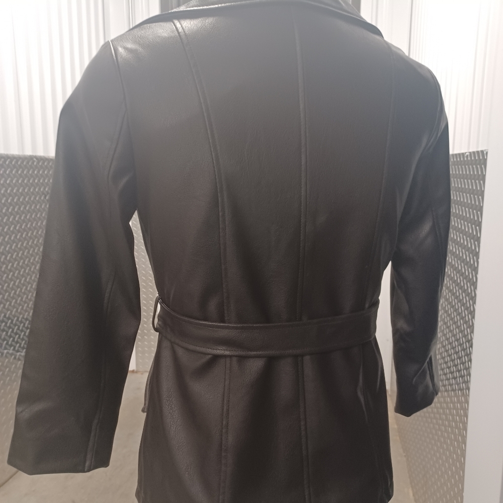 Women's soft leather jacket.
